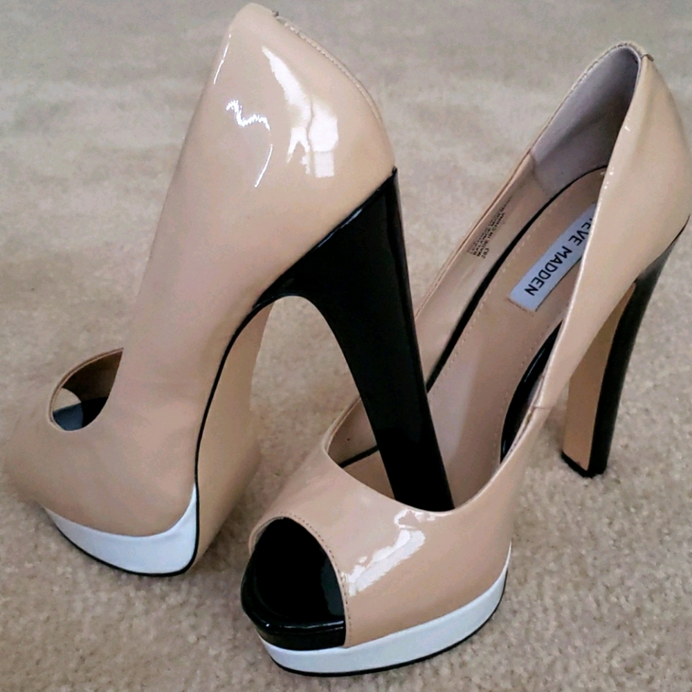 NWT! Steve Madden "Riott" Platform Pump Nude Blush (10)